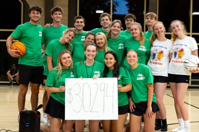 Congratulations to @jamforjaney for raising over $30,000 in a 3v3 basketball tournament in memory of Janey Thompson. The money raised will go towards the Randell D. Ledford Scholarship, which is awarded to a promising incoming student planning to major in Physics. 

For Janey. 💚

#ProHumanitate #GoDeacs