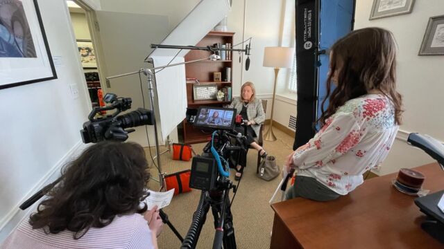 Take a sneak peek behind the scenes of our latest project! 🎥  DFP graduate students recently filmed with Dean Jackie Krasas in preparation for Graduate and Professional Student Appreciation Week. ⁣
⁣
Keep an eye out in early April for the final product! ✨ ⁣
⁣
@wfuniversity ⁣
@wfuprovost ⁣
@wakethearts 
⁣
#WFUdocfilm