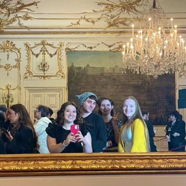 That's a wrap on #FridaysfromVienna! Dr. Gurstelle will be back with us at the Museum next week, but we wanted to post a few more photos @kateswingate generously shared with us.

#Vienna #studyabroad